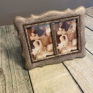 Silver Victorian looking double 4X6 frame.